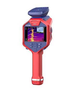 Fotric V7 Mix thermal imaging camera used for professional inspections